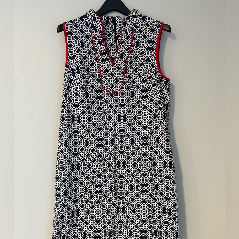Jessica Howard Floral Embroidered Sheath Dress – Size 16 - Picture 3 of 6